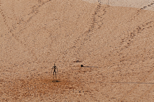 Lake Ballard ‘Inside Australia’ sculptures, archived photograph 5